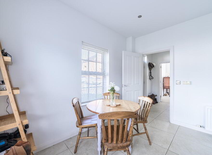 39 Harlow Green, Moira, BT67 0XH