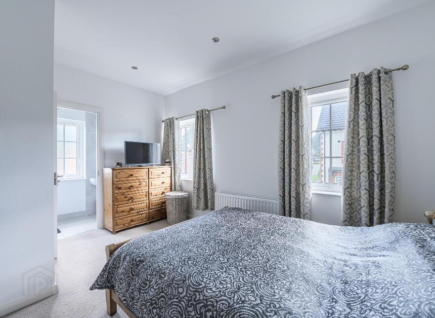 39 Harlow Green, Moira, BT67 0XH
