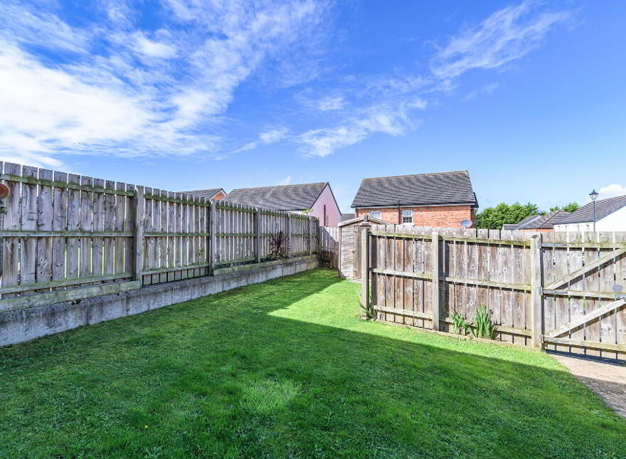 39 Harlow Green, Moira, BT67 0XH
