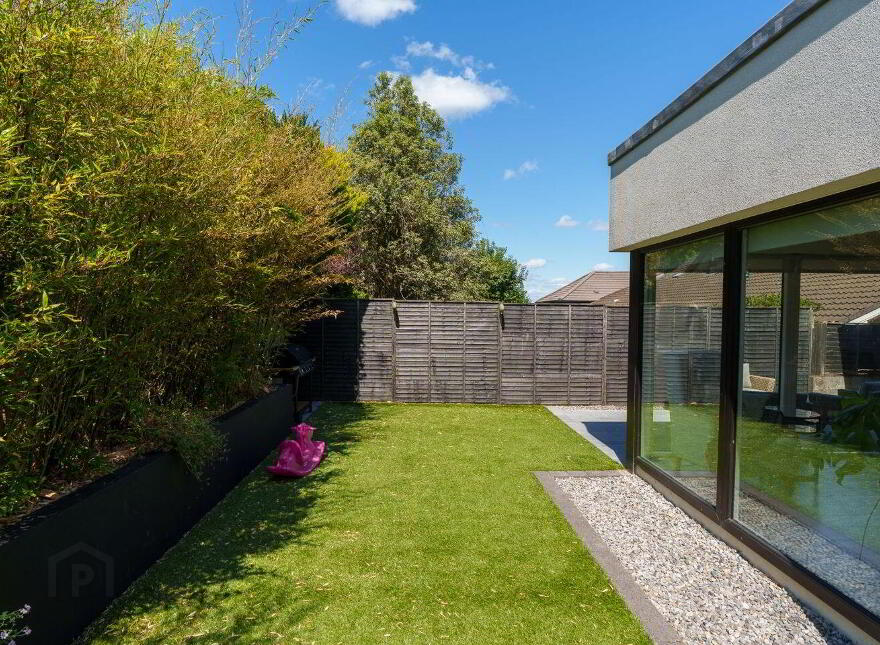 4 Manor Lawn, Thornbury View, Rochestown, T12XD6C