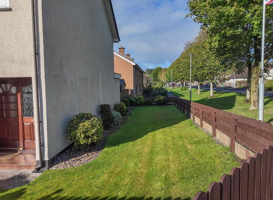 1 Ashgrove, Markethill, BT60 1PZ