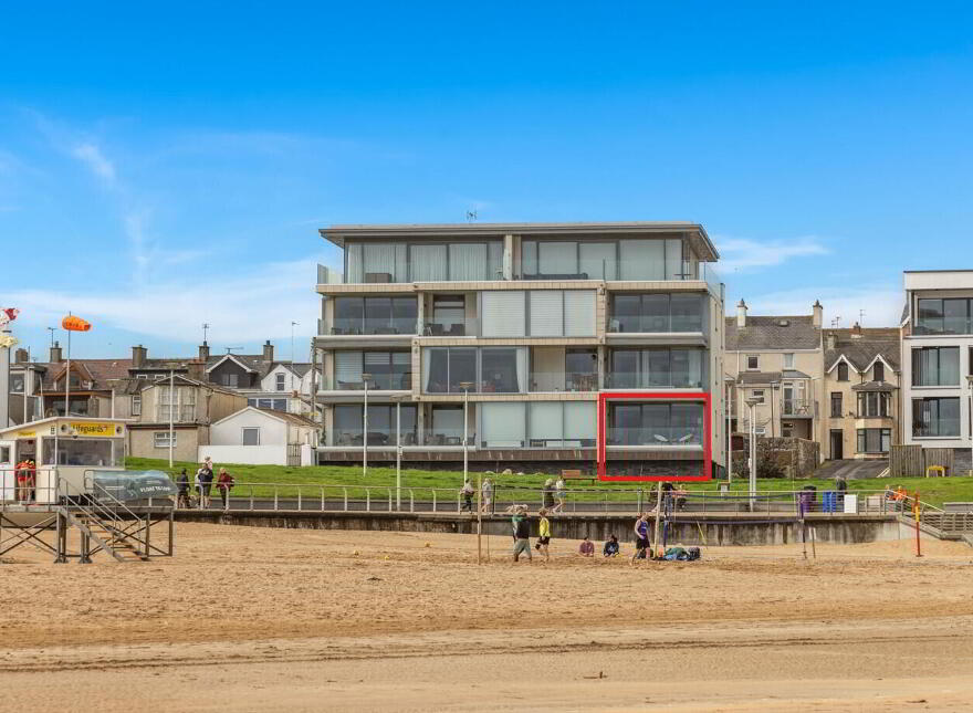 3 The Vue, 2 Strand Road, Portrush, BT56 8FT
