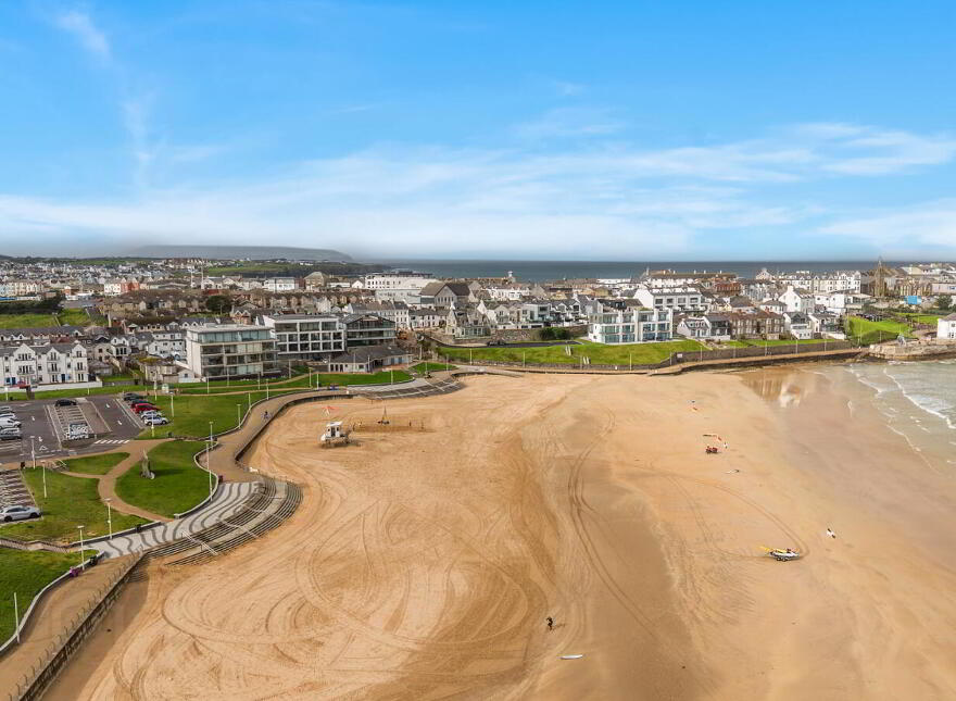3 The Vue, 2 Strand Road, Portrush, BT56 8FT