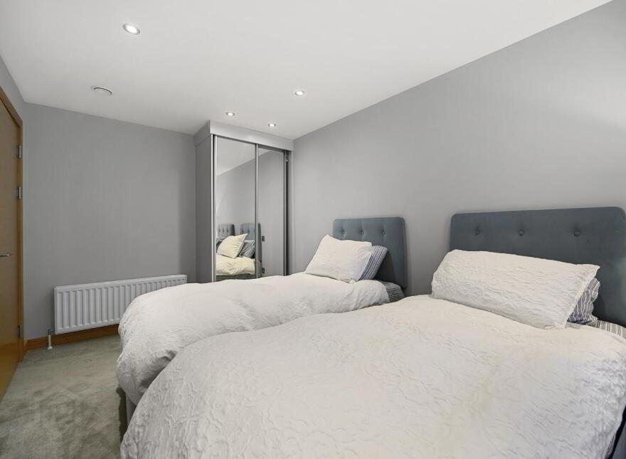 3 The Vue, 2 Strand Road, Portrush, BT56 8FT