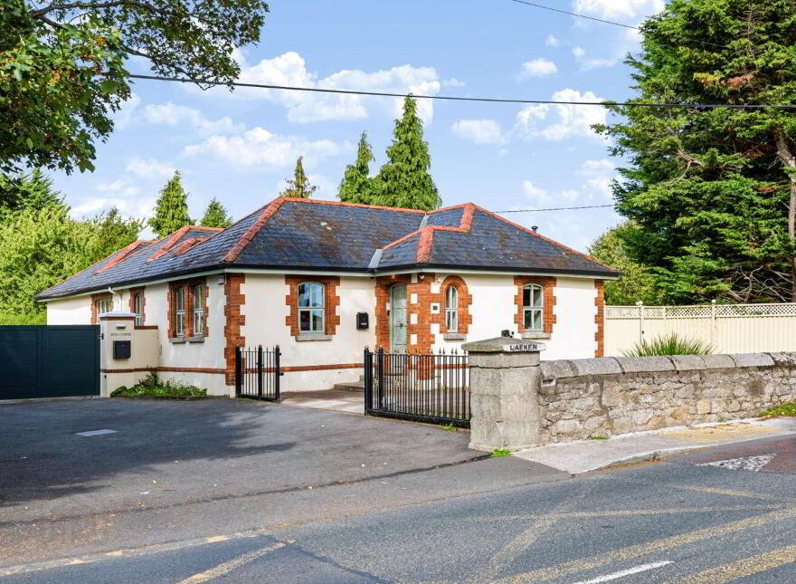 Laeken, 100 Churchtown Road Lower, Churchtown, D14E1X4