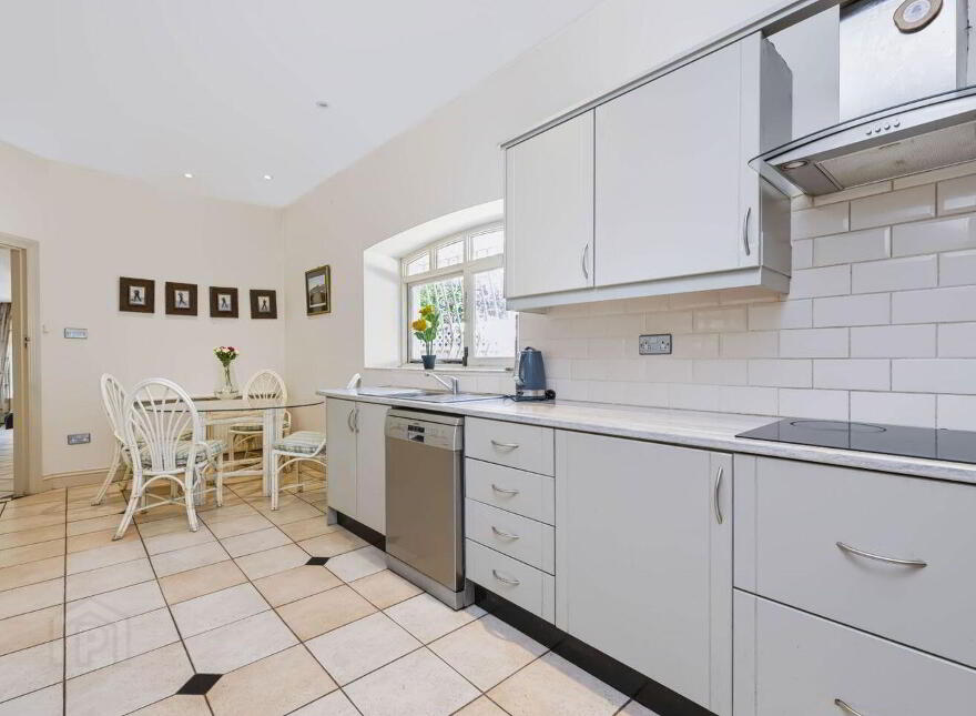 Laeken, 100 Churchtown Road Lower, Churchtown, D14E1X4