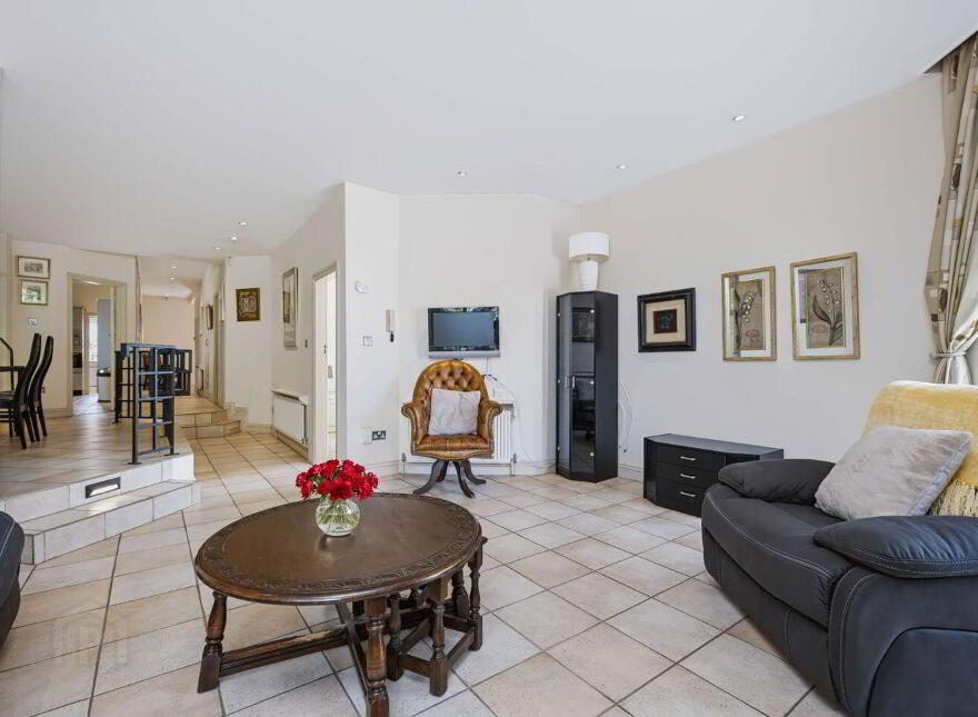 Laeken, 100 Churchtown Road Lower, Churchtown, D14E1X4