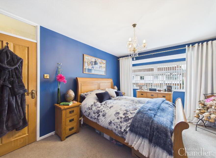 15 Rossdale Gardens, Belfast, BT8 6XG