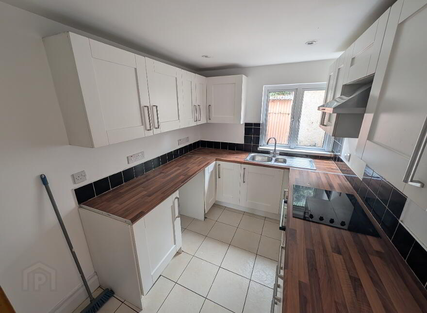 96 Long Commons, Coleraine, BT52 1LJ