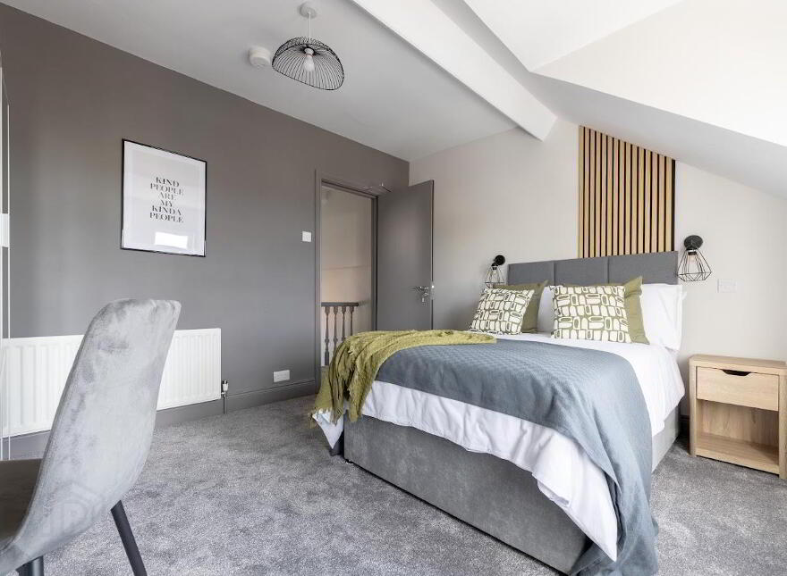 Room 5, 65 Ballygomartin Road, Belfast, BT13 3LB