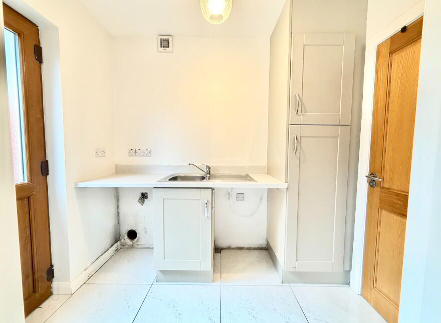 12a Riverdale Park, Portglenone, Ballymena, BT44 8HX