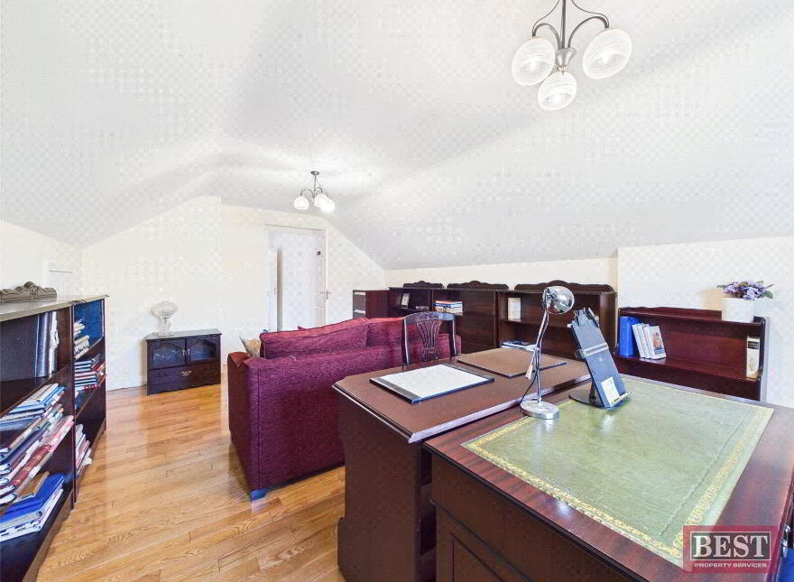 2 Moygannon Road, Warrenpoint, Newry, BT34 3QJ
