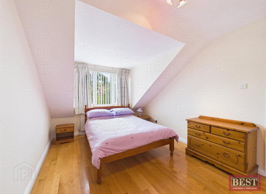 2 Moygannon Road, Warrenpoint, Newry, BT34 3QJ
