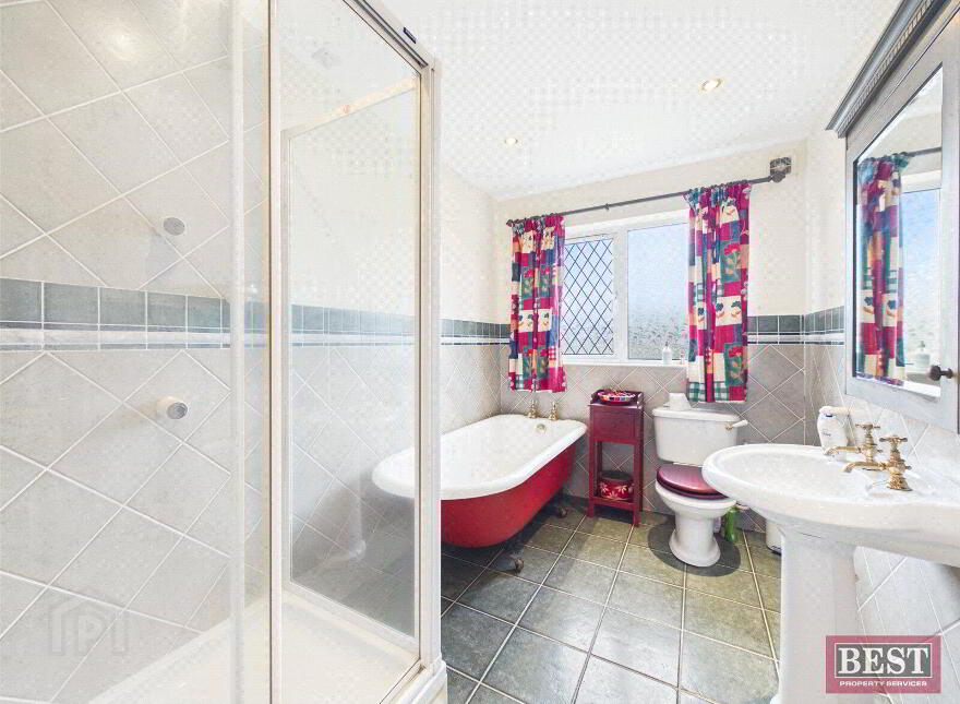 2 Moygannon Road, Warrenpoint, Newry, BT34 3QJ
