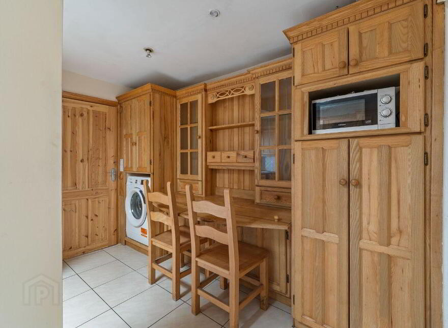 10 O'Connor Ville, Tower Street, Cork City Centre, T12C3FV