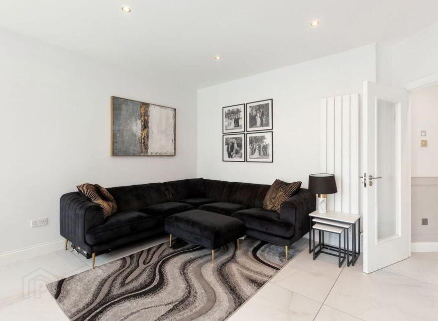 116 Grattan Lodge, The Hole In The Wall Road, Clongriffin, Clongriffin, D13N886