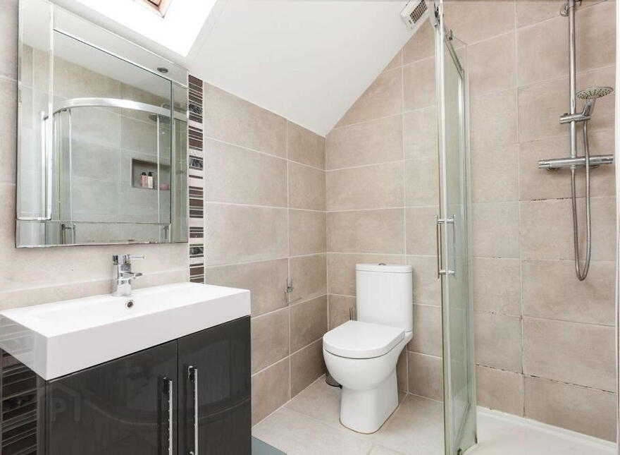 116 Grattan Lodge, The Hole In The Wall Road, Clongriffin, Clongriffin, D13N886