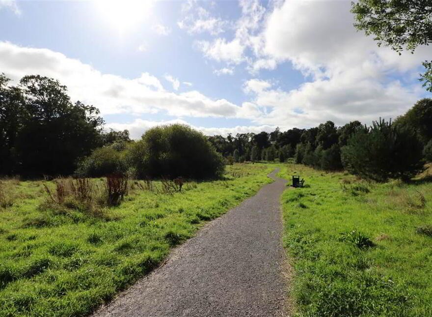 43 Glenmore House, Lambeg, Lisburn, BT27 4QT