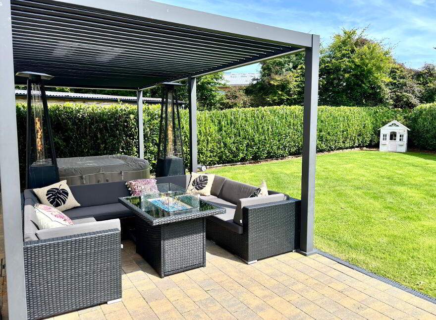 23 Oak Country Park, Waterside, L'Derry, BT47 6HQ