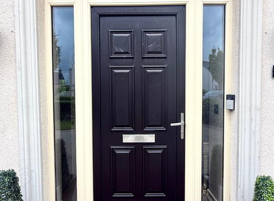 23 Oak Country Park, Waterside, L'Derry, BT47 6HQ