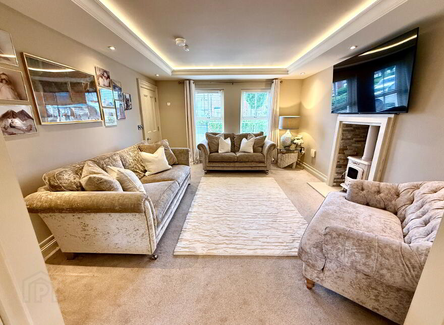 23 Oak Country Park, Waterside, L'Derry, BT47 6HQ