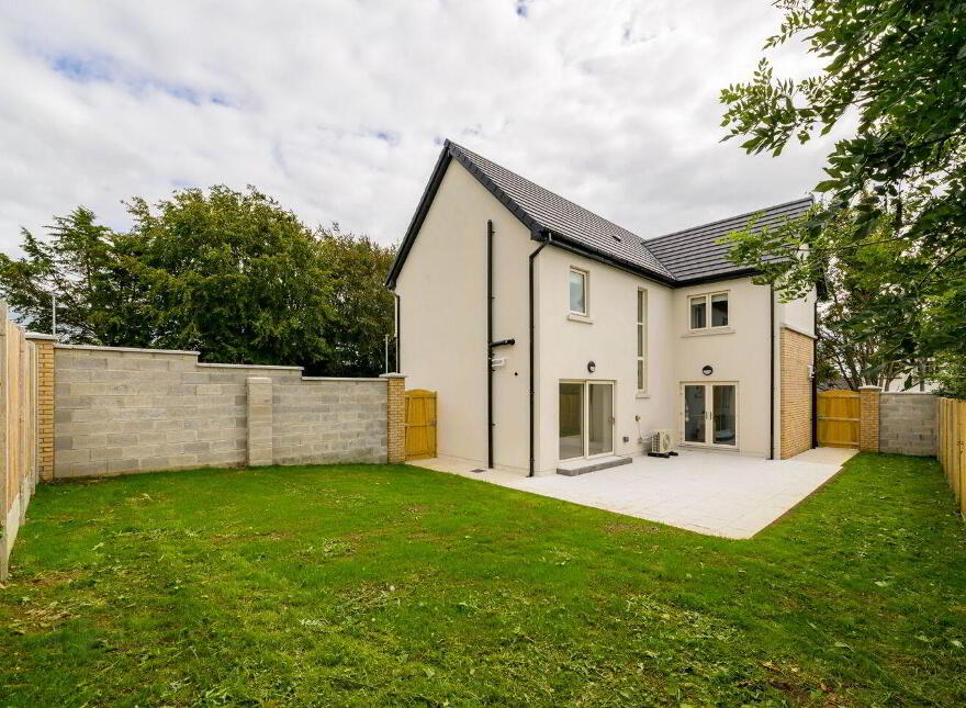 1 The Fairway, Drumree Road, Drumree, A85FC95