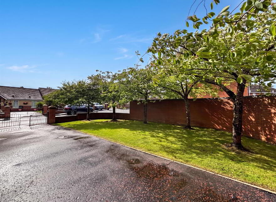 8 Torrens Drive, Belfast, BT14 6JA