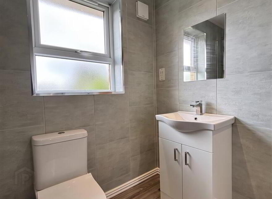 8 Torrens Drive, Belfast, BT14 6JA