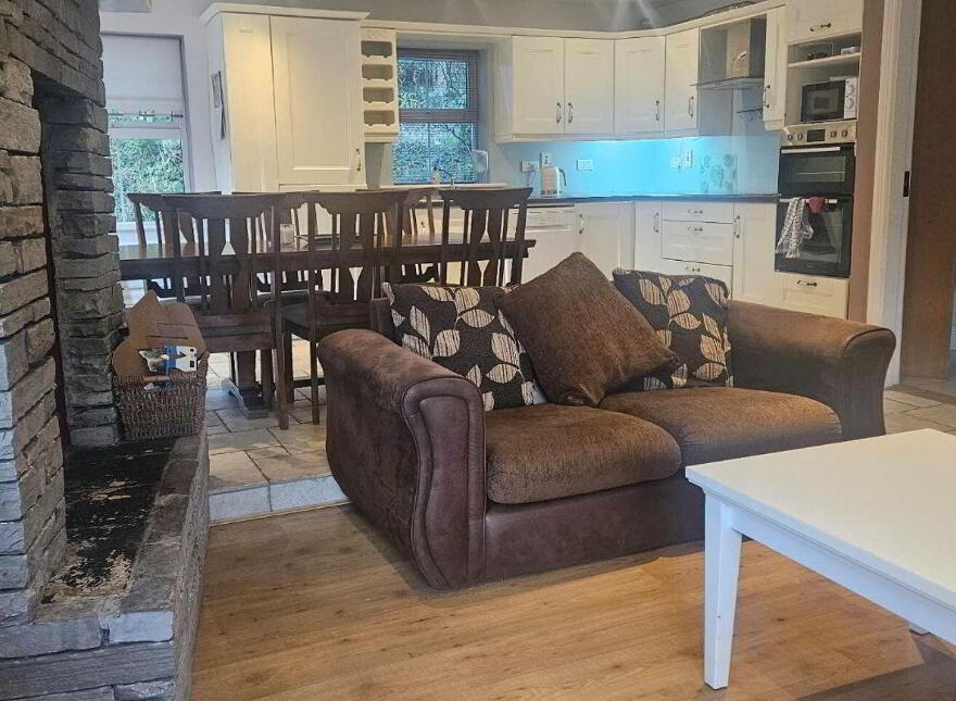 Ardagh East, Rosscarbery, P85X727