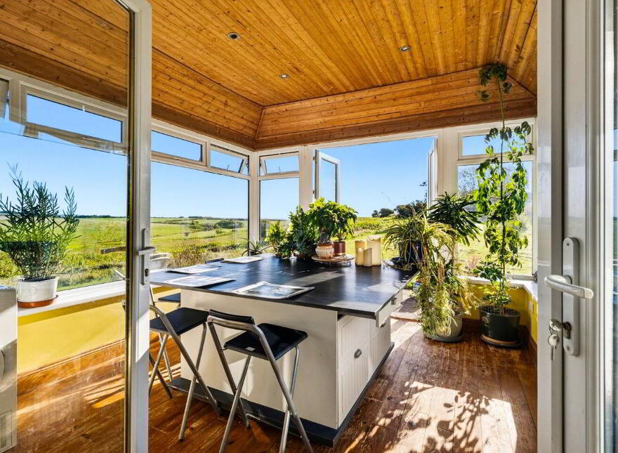 Lahard, Whitegate, Midleton, P25P267
