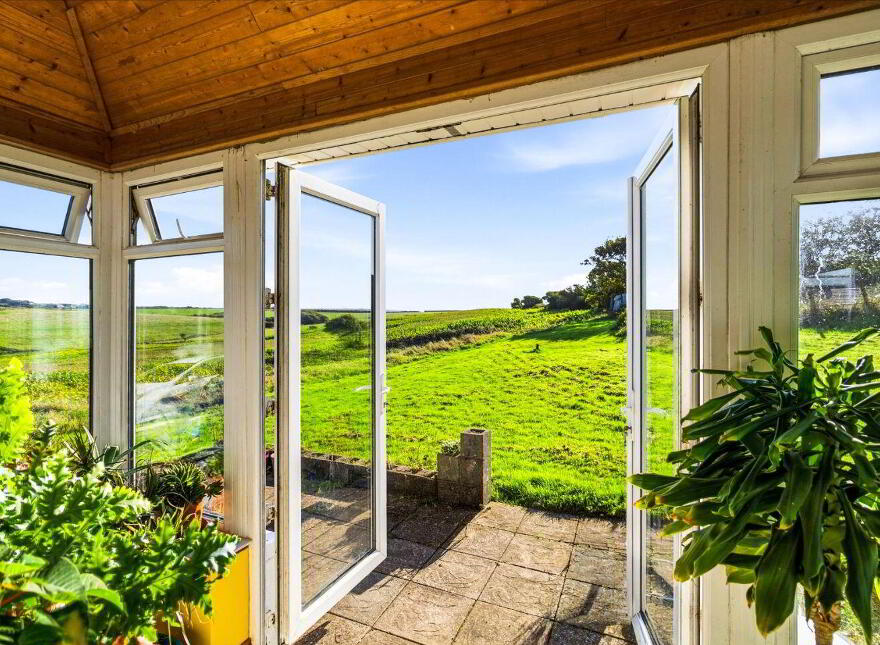 Lahard, Whitegate, Midleton, P25P267