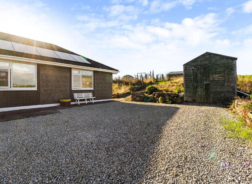 Lahard, Whitegate, Midleton, P25P267