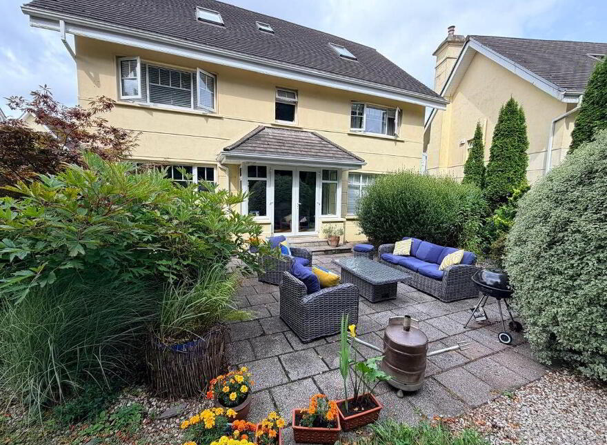 9 Dewberry, Mount Oval Village, Rochestown, T12VFH6