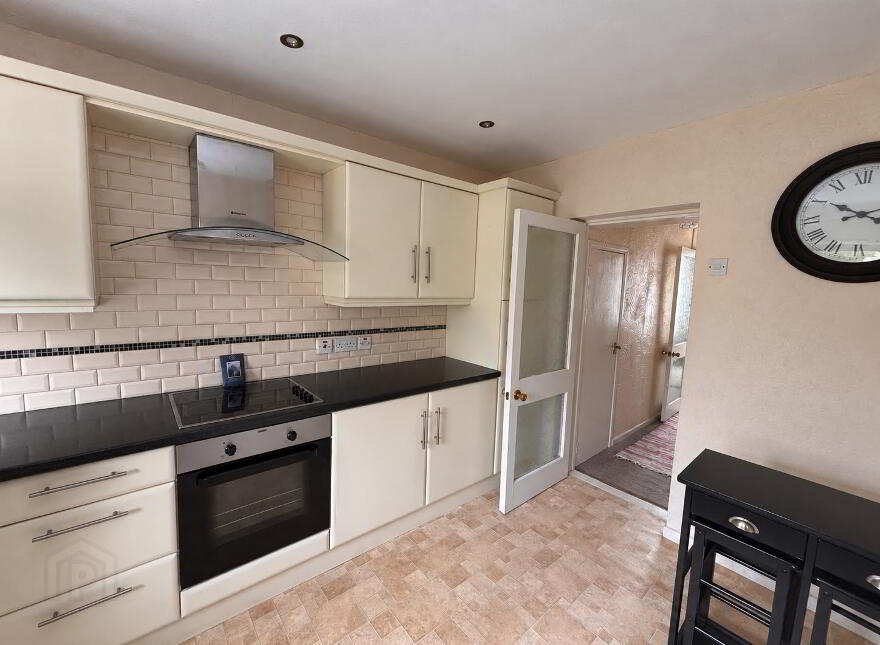159 South Street, Newtownards, BT23 4JY
