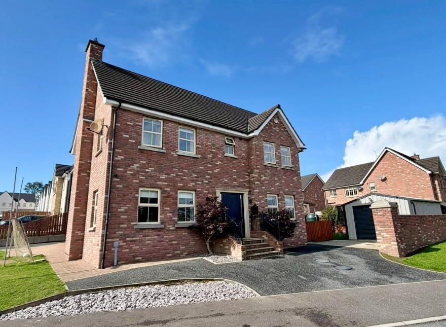 94 Cavanacaw Manor, Armagh, BT60 2FJ