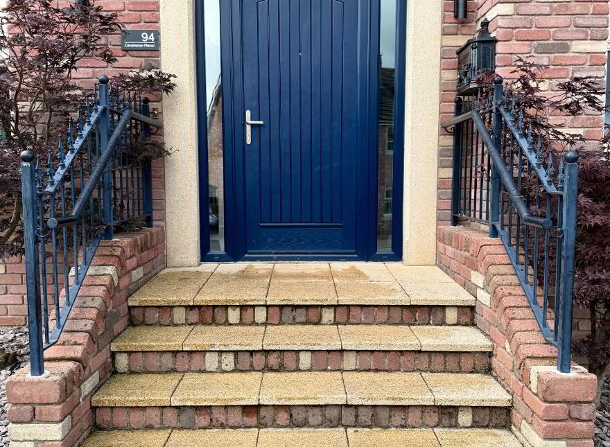 94 Cavanacaw Manor, Armagh, BT60 2FJ