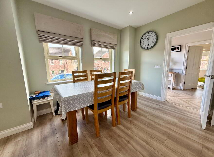 94 Cavanacaw Manor, Armagh, BT60 2FJ