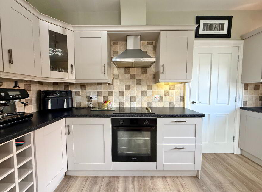 94 Cavanacaw Manor, Armagh, BT60 2FJ