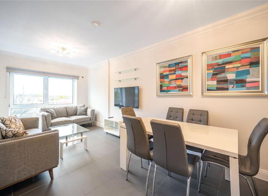77 Saint James' Wood, 77 Saint James' Woods, South Circula...South Circular Road, D08EF99