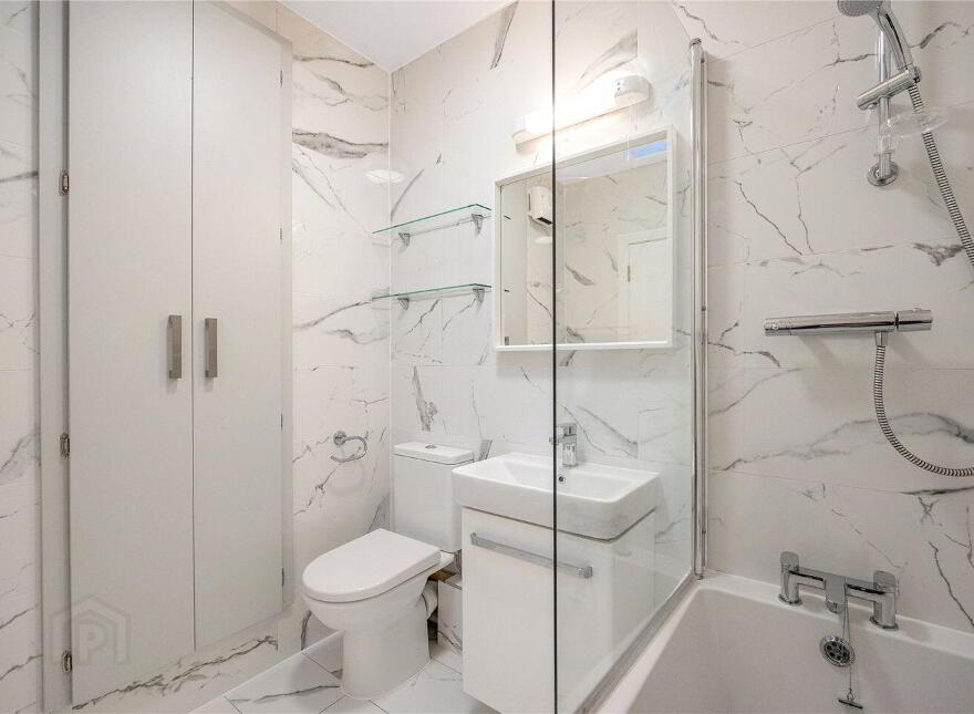 77 Saint James' Wood, 77 Saint James' Woods, South Circula...South Circular Road, D08EF99