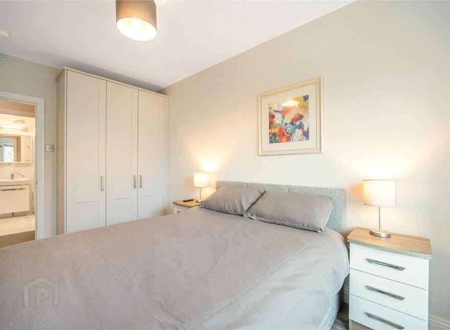 77 Saint James' Wood, 77 Saint James' Woods, South Circula...South Circular Road, D08EF99