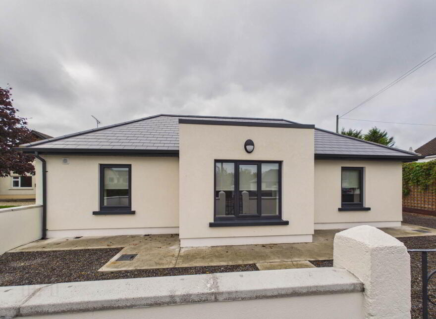 Sandymount, Sun Street, Tuam, H54V787