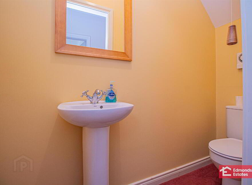 11 Rectory Gardens, Broughshane, Ballymena, BT42 4LF