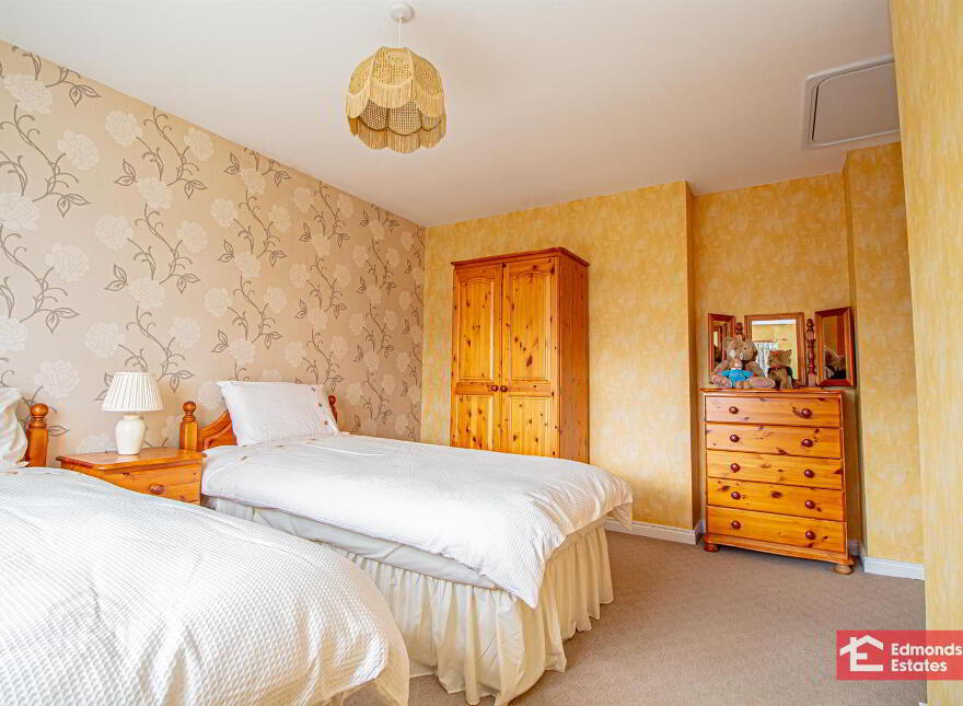 11 Rectory Gardens, Broughshane, Ballymena, BT42 4LF