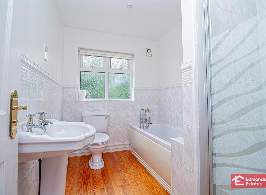 11 Rectory Gardens, Broughshane, Ballymena, BT42 4LF