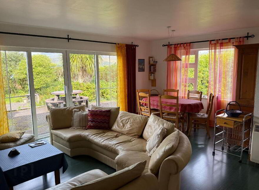 Burnham, Dingle, V92T3P1