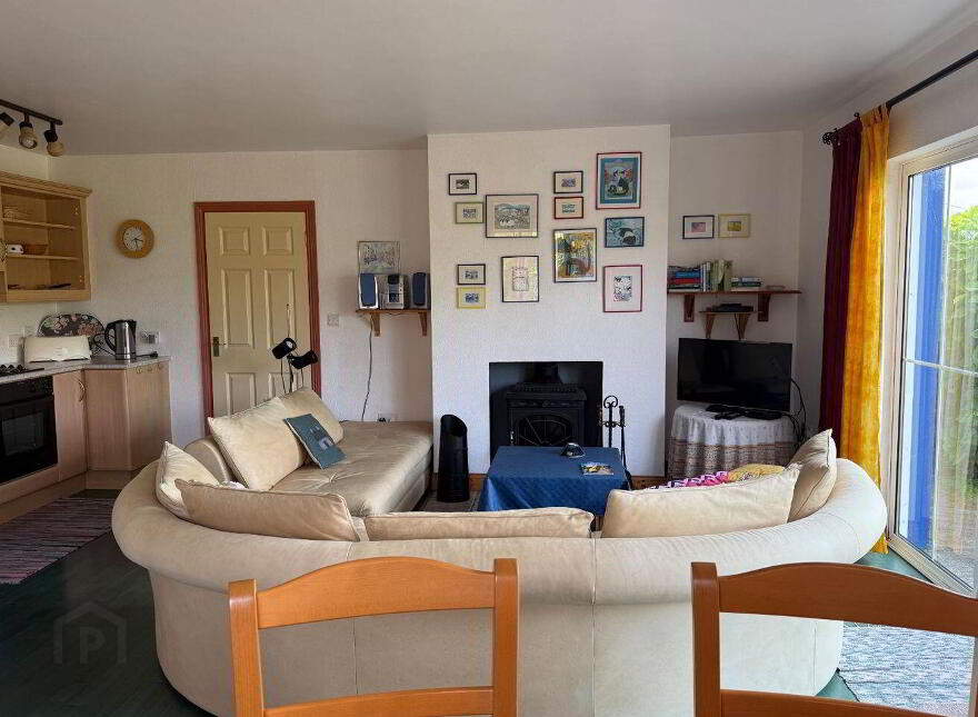 Burnham, Dingle, V92T3P1