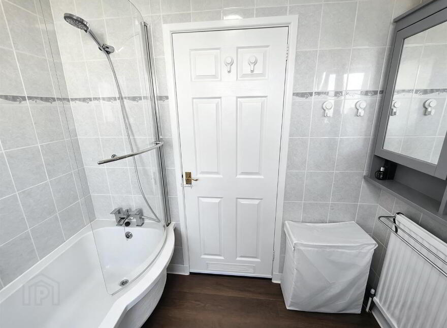 5 Glandore Parade, Belfast, BT15 3FX