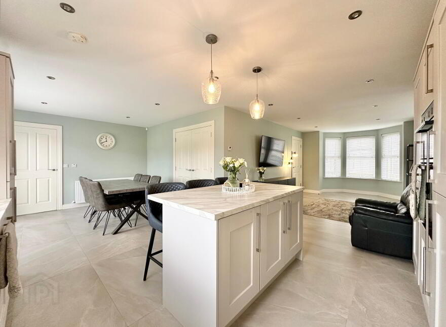 54 Foxfield Park, Magherafelt, BT45 5FR