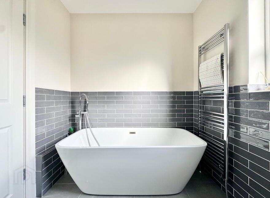 54 Foxfield Park, Magherafelt, BT45 5FR